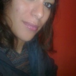 سارة من شيميني - الجزائر تبحث عن رجال للتعارف و الزواج