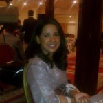 نادية من الوكرة - قطر تبحث عن رجال للتعارف و الزواج