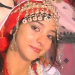 نادية من تمغزة - تونس تبحث عن رجال للتعارف و الزواج