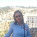 حنان من Sidi Aïssa - الجزائر تبحث عن رجال للتعارف و الزواج