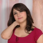 ليلى من قصر السعيد - تونس تبحث عن رجال للتعارف و الزواج