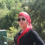 إيمان من سيدي علي بن عون - تونس تبحث عن رجال للتعارف و الزواج