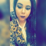 سارة من تازمورت - المغرب تبحث عن رجال للتعارف و الزواج