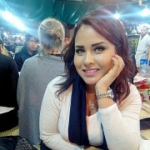 أميمة من طرفاية - المغرب تبحث عن رجال للتعارف و الزواج
