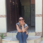 راشة من بن عروس - تونس تبحث عن رجال للتعارف و الزواج