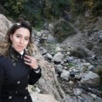 سارة من تيقزيرت - الجزائر تبحث عن رجال للتعارف و الزواج