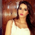 إيمان من بن جرير - المغرب تبحث عن رجال للتعارف و الزواج