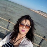 دينة من أزيلال - المغرب تبحث عن رجال للتعارف و الزواج